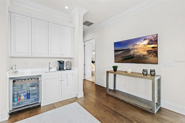 5111 W HOMER AVENUE, Tampa, FL 33629