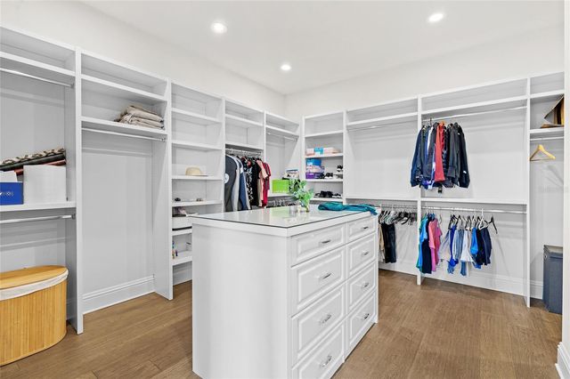 5111 W HOMER AVENUE, Tampa, FL 33629