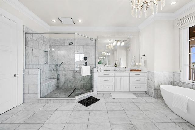 5111 W HOMER AVENUE, Tampa, FL 33629