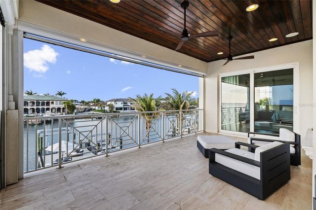 5111 W HOMER AVENUE, Tampa, FL 33629