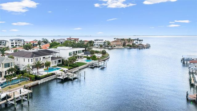 5111 W HOMER AVENUE, Tampa, FL 33629