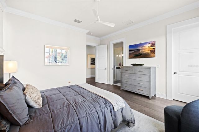 5111 W HOMER AVENUE, Tampa, FL 33629