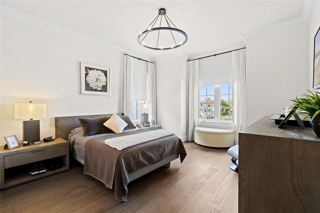 5111 W HOMER AVENUE, Tampa, FL 33629