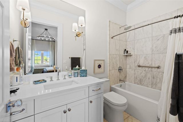 5111 W HOMER AVENUE, Tampa, FL 33629