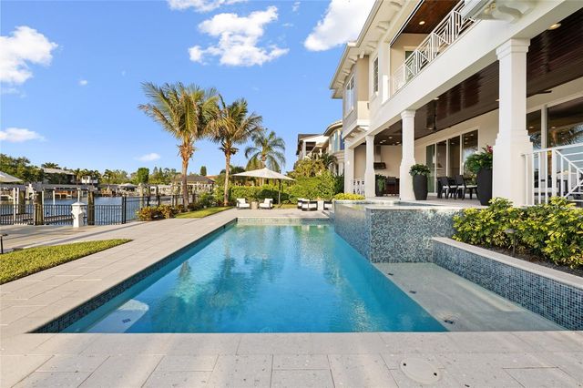 5111 W HOMER AVENUE, Tampa, FL 33629