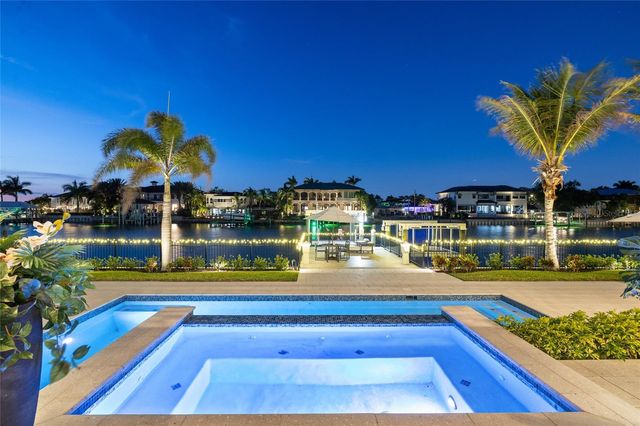 5111 W HOMER AVENUE, Tampa, FL 33629