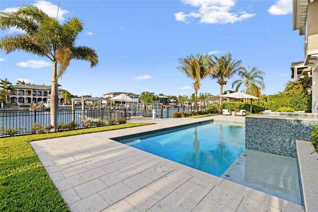 5111 W HOMER AVENUE, Tampa, FL 33629