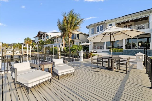 5111 W HOMER AVENUE, Tampa, FL 33629