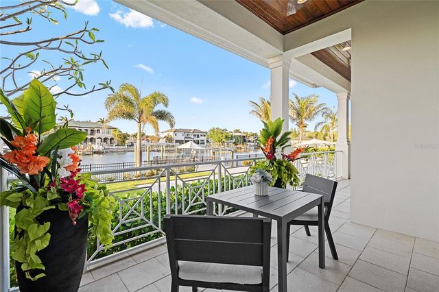 5111 W HOMER AVENUE, Tampa, FL 33629