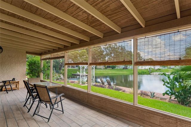 10681 SEMINOLE FOREST STREET E, Seminole, FL 33778