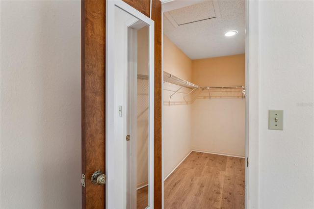 10681 SEMINOLE FOREST STREET E, Seminole, FL 33778