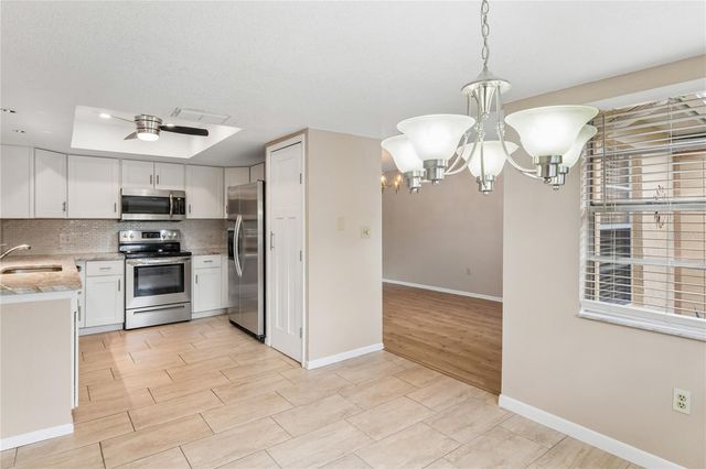 10681 SEMINOLE FOREST STREET E, Seminole, FL 33778