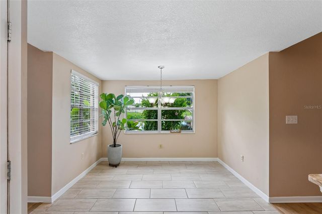 10681 SEMINOLE FOREST STREET E, Seminole, FL 33778