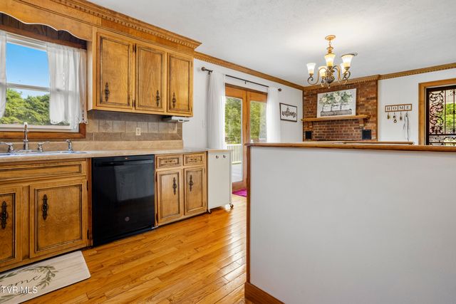 104 Ridgemont Street, Bristol, TN 37620