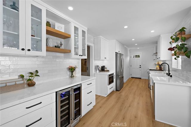 226 La Jolla, Newport Beach, CA 92663