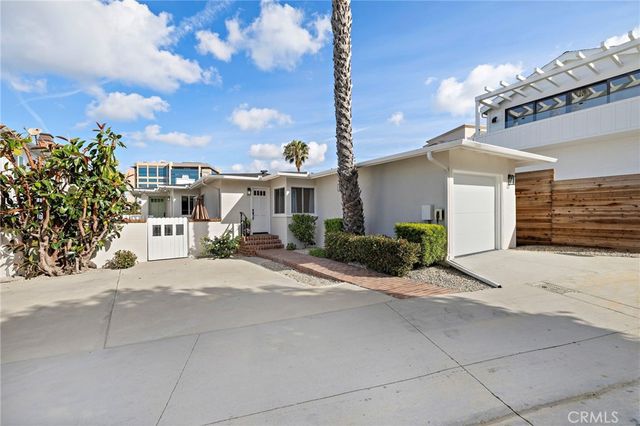 226 La Jolla, Newport Beach, CA 92663