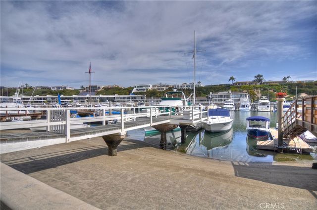 226 La Jolla, Newport Beach, CA 92663