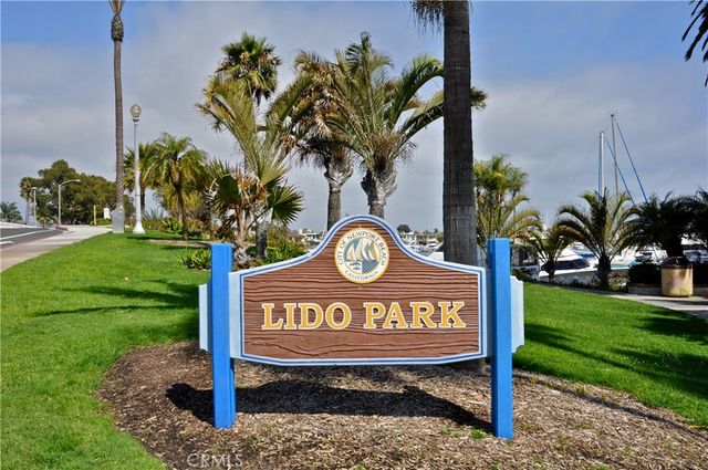 226 La Jolla, Newport Beach, CA 92663