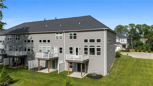 9470 Aquila Court, Broadview Heights, OH 44147