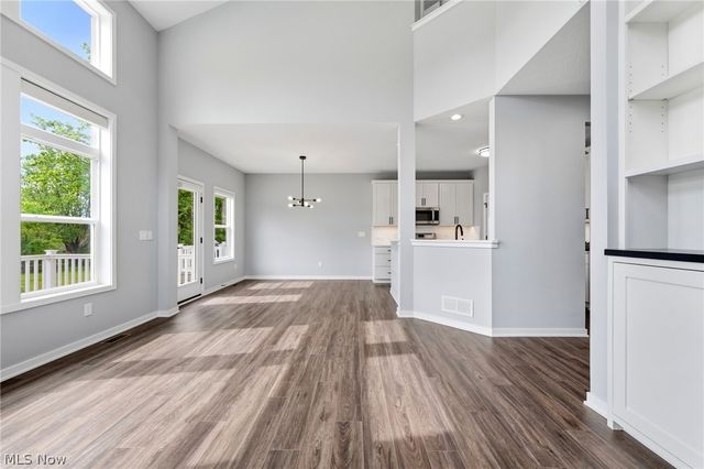 9470 Aquila Court, Broadview Heights, OH 44147