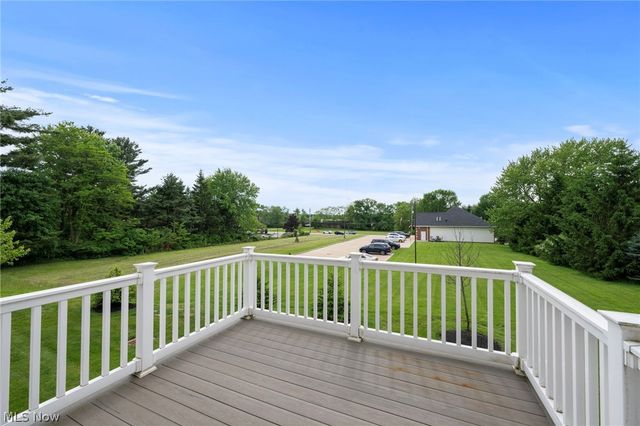 9470 Aquila Court, Broadview Heights, OH 44147