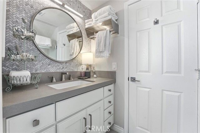 3078 Zell, Laguna Beach, CA 92651