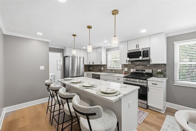 4433 Coleridge St, Stanton Heights, PA 15201
