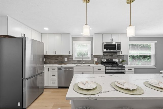4433 Coleridge St, Stanton Heights, PA 15201