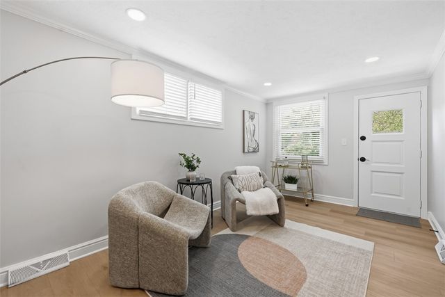 4433 Coleridge St, Stanton Heights, PA 15201