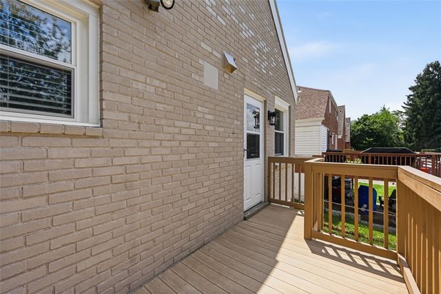4433 Coleridge St, Stanton Heights, PA 15201