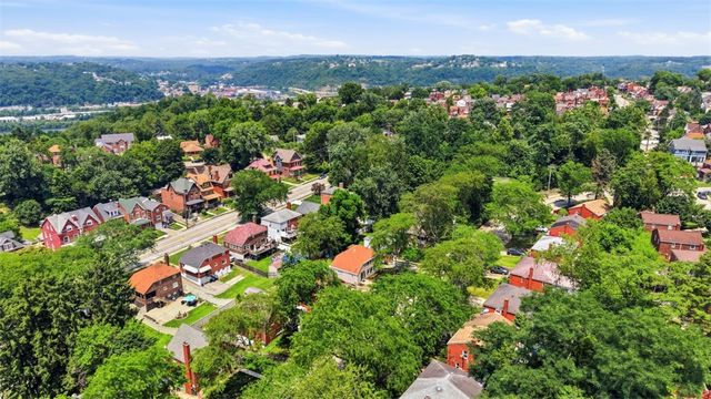 4433 Coleridge St, Stanton Heights, PA 15201