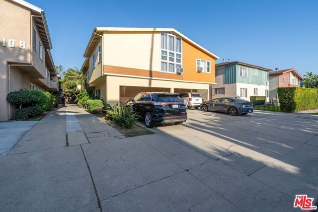 1114 S Sherbourne Drive, Los Angeles, CA 90035