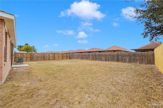 208 San Ignacio Avenue, San Juan, TX 78589