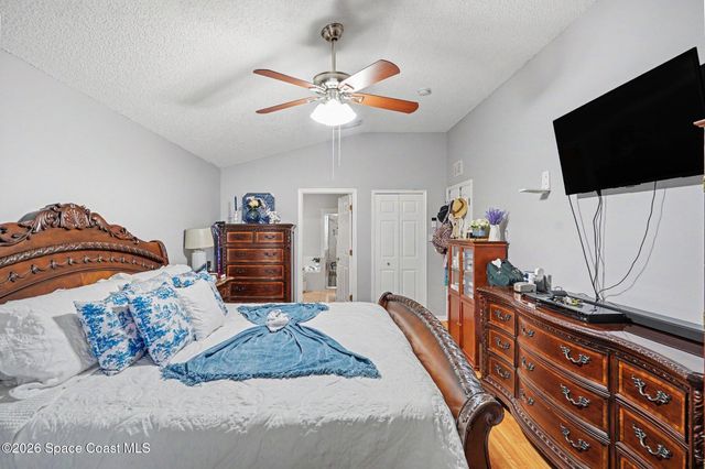 974 Pebble Avenue NE, Palm Bay, FL 32907