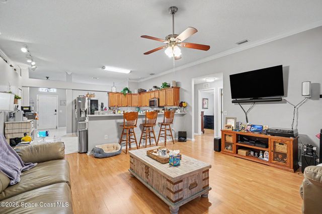 974 Pebble Avenue NE, Palm Bay, FL 32907