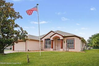 974 Pebble Avenue NE, Palm Bay, FL 32907