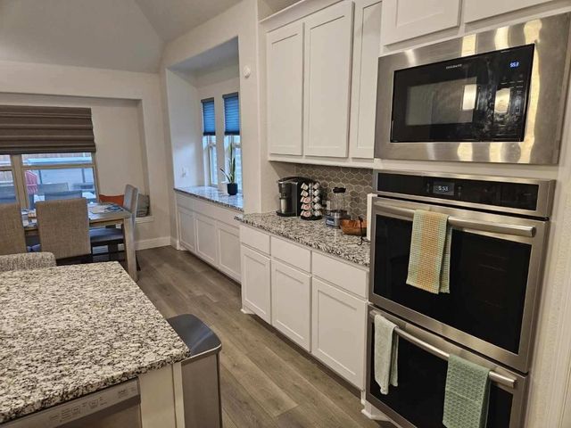129 Fire berry Drive, Glenn Heights, TX 75154