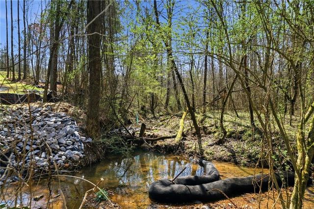 250 Sardis Circle, Canton, GA 30114