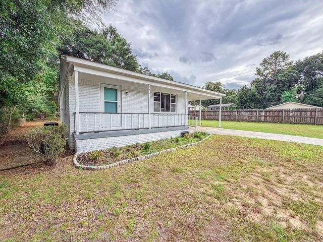 220 Ennis Street, Saraland, AL 36571