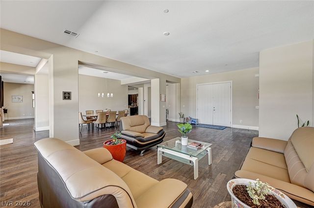 7998 West Ford Avenue, Las Vegas, NV 89113