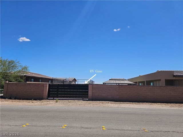 7998 West Ford Avenue, Las Vegas, NV 89113