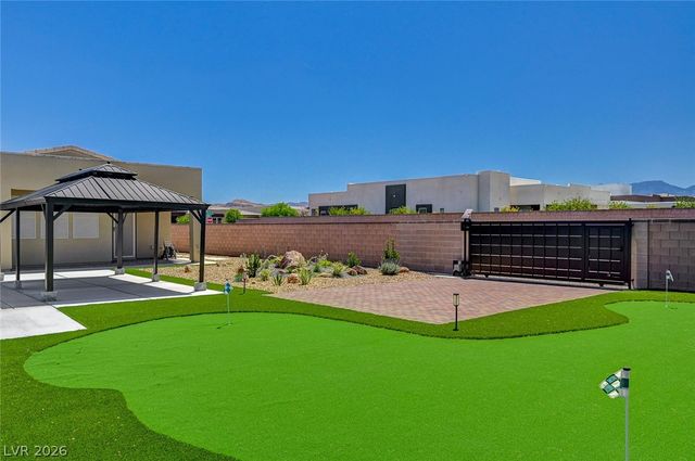 7998 West Ford Avenue, Las Vegas, NV 89113