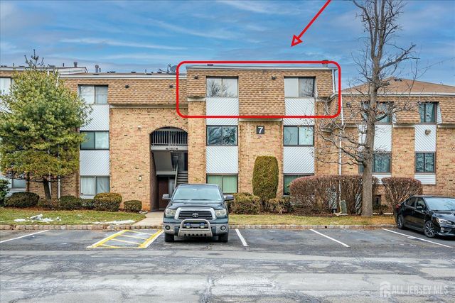 707 Edison Glen Terrace, Edison, NJ 08837