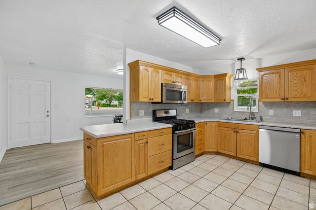 5050 W 3500 S, West Valley City, UT 84120