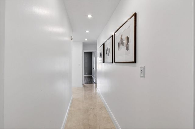 17634 Lake Park Road, Boca Raton, FL 33487