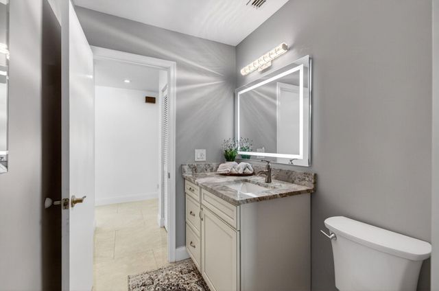 17634 Lake Park Road, Boca Raton, FL 33487