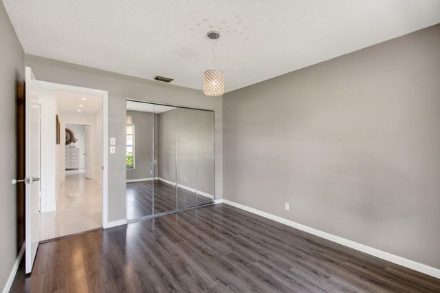 17634 Lake Park Road, Boca Raton, FL 33487
