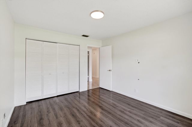 17634 Lake Park Road, Boca Raton, FL 33487