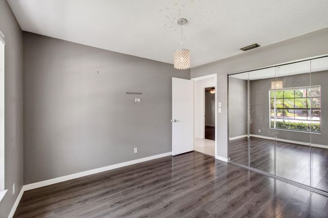 17634 Lake Park Road, Boca Raton, FL 33487