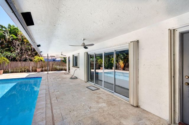 17634 Lake Park Road, Boca Raton, FL 33487